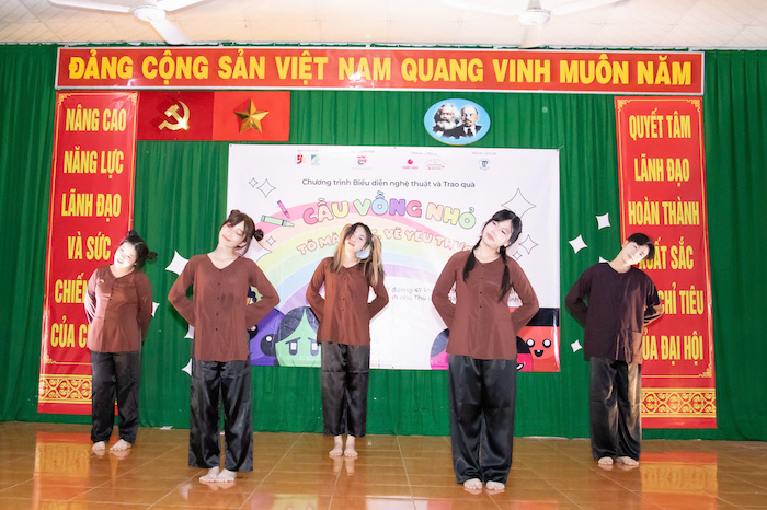 Cầu vồng nhỏ 2025: Nơi CLB X-Drama chắp cánh ước mơ cho trẻ em