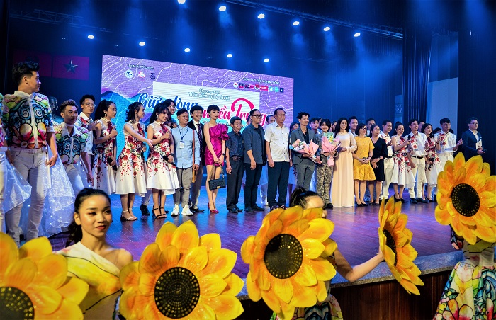 “Giữa lòng miền Trung” và những khoảnh khắc đáng nhớ