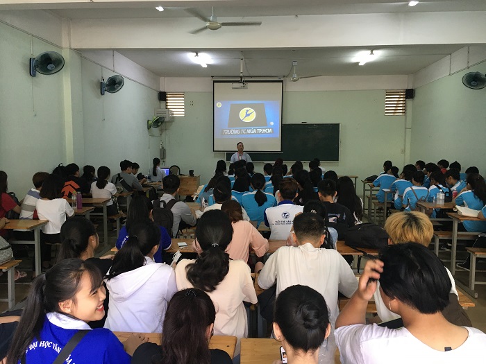 Khoa quản lý văn hóa, nghệ thuật họp giao ban lần II năm học 2019 -2020