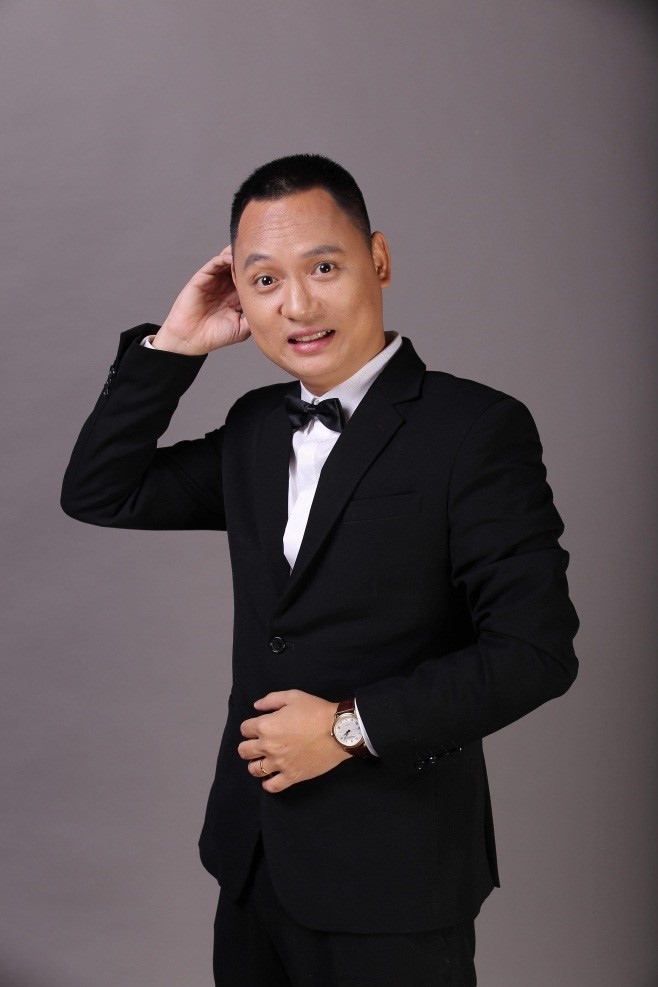 NGUYỄN HẢI PHONG NHẠC SĨ THÀNH CÔNG VỚI NHIỀU CA KHÚC ĂN KHÁCH TRÊN THỊ TRƯỜNG ÂM NHẠC