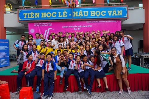 Trung tâm “Art event” tham gia dự án “Sân khấu học đường” tuyên truyền việc thực hiện chỉ thị 05/CT-TW của Bộ chính trị Khóa XII