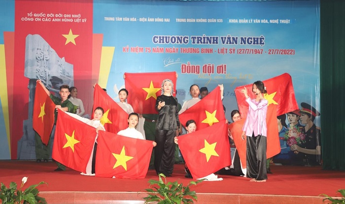 Chương trình văn nghệ “Đồng đội ơi! Những năm tháng bất tử”
