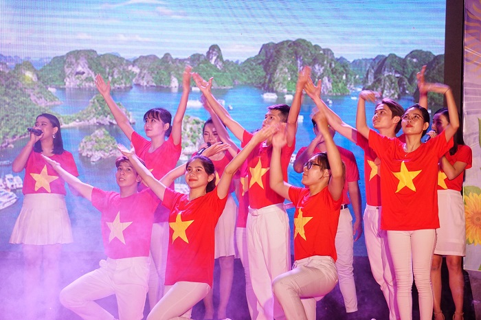 Những kỷ niệm đẹp với “gửi nắng chút yêu thương”